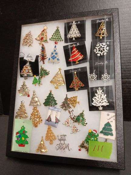 Large Assortment of Christmas Pins/Brooches