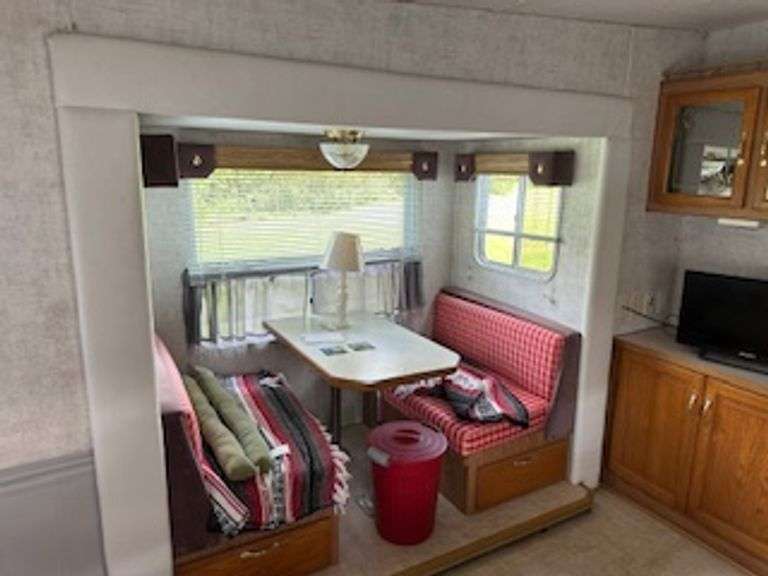 24' Sunnybrook Fifth Wheel Camper