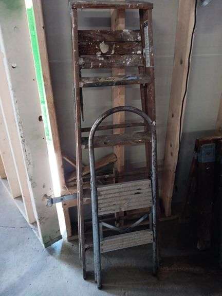 Wood Step Ladder & Aluminum Step Stool