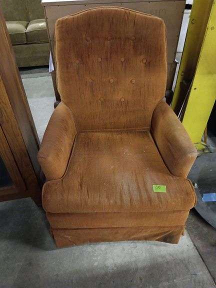 Upholstered Swivel Chair