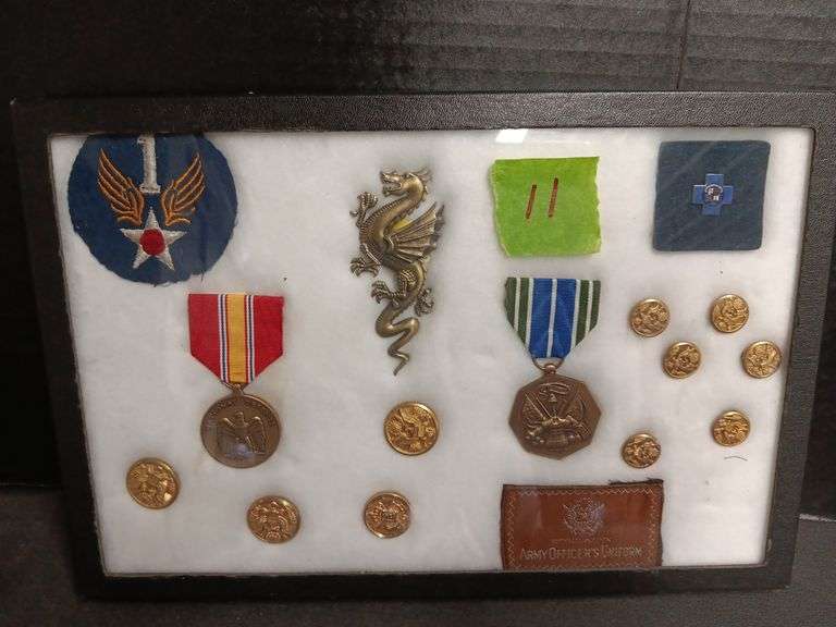 Assortment of Military Medals & Pins
