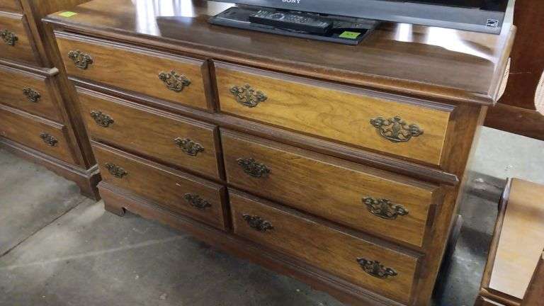6 Drawer Dresser