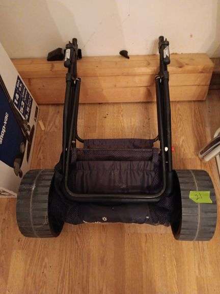 Wonder Wheel Beach Caddy