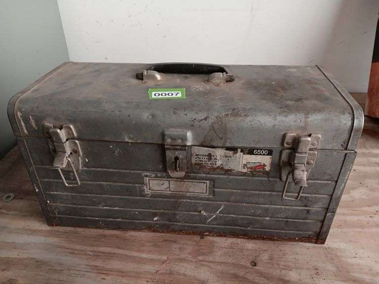 Toolbox w/ Assorted Hand Tools