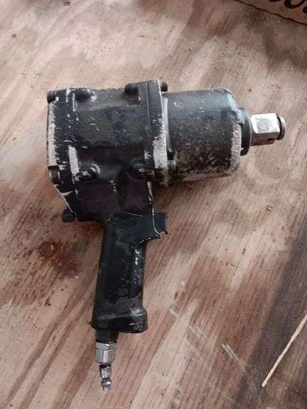 Central 1" Air Impact Wrench