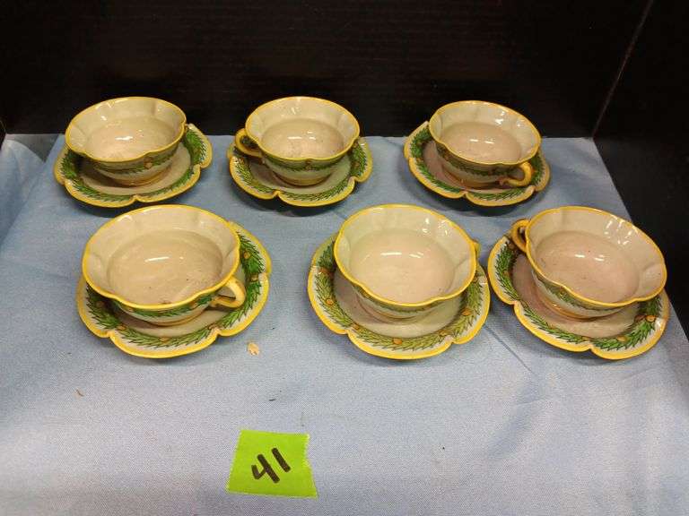 (6)Teacups and Saucers