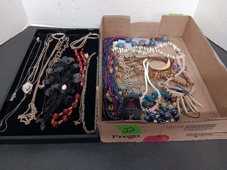 Large Assortment of Costume Jewelry Necklaces
