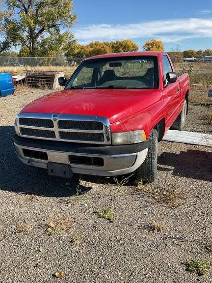 1997 Ram 1500 Red, Parts Truck