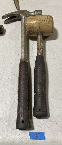 2 Hammers
