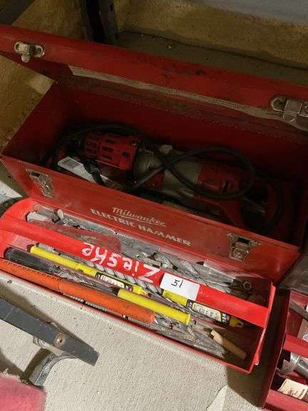 Milwaukee Electric Hammer with Bits