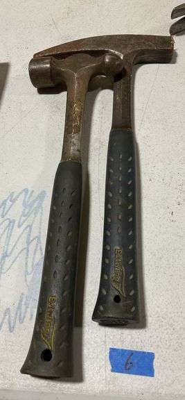 2 Hammers