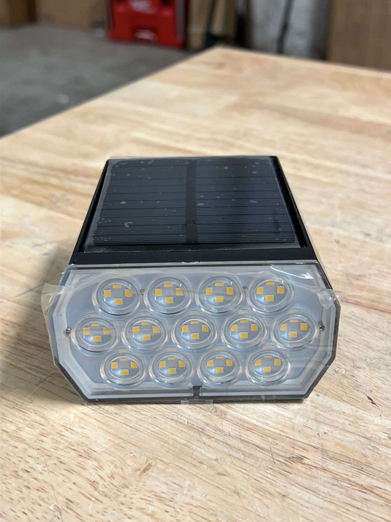 8) Welalo Warm White Waterproof Outdoor Solar Spot Lights