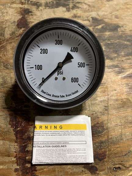 (4) Value Collection 0-600 psi Steel Panel Mount Pressure Gauge - 4CFA9 - MSRP 4 @ $20.31 each