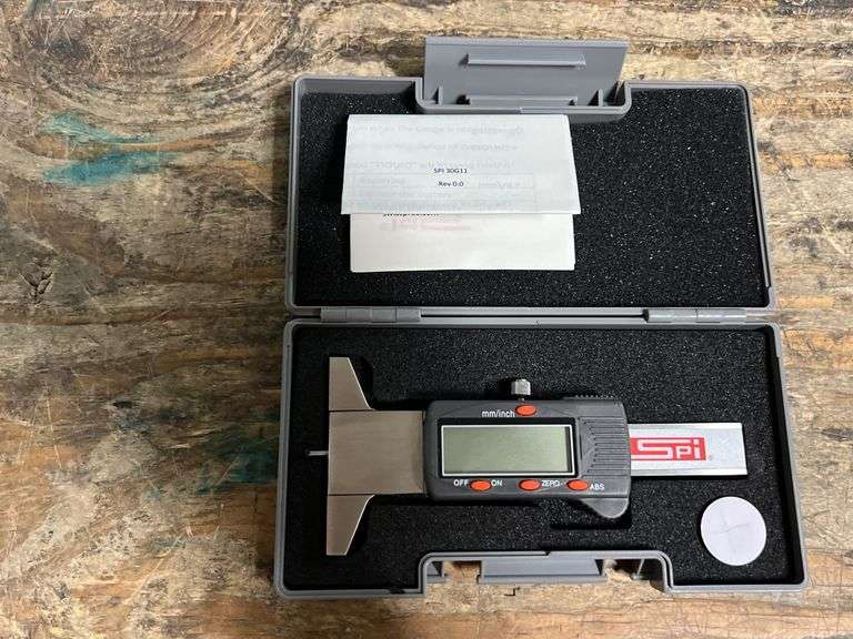 SPI 0-1.2" / 0-30mm Electronic Depth Gage - 11-200-3 - MSRP $139.95