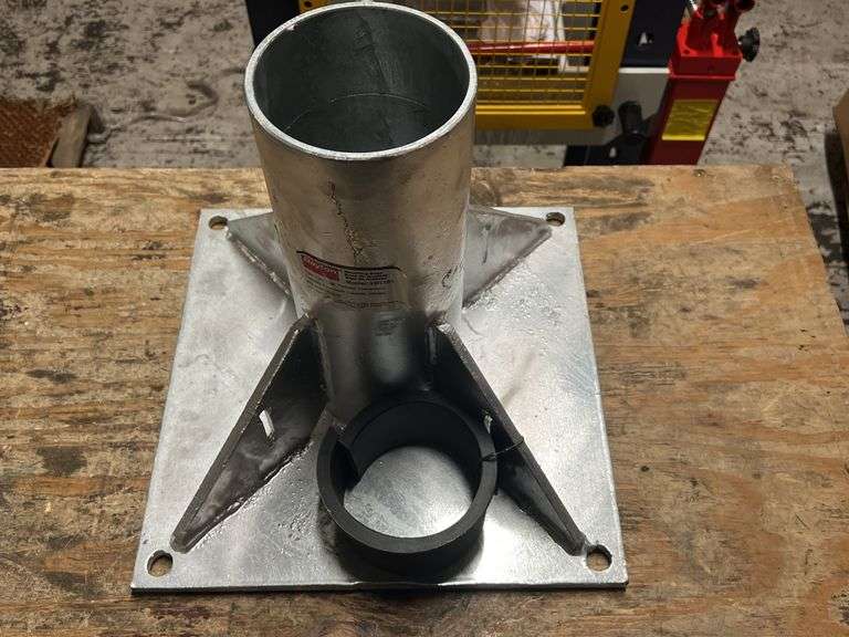 Dayton 2,000 lbs Load Capacity Welded Steel Pedestal Mounting Base - 33N391 - MSRP $753.24