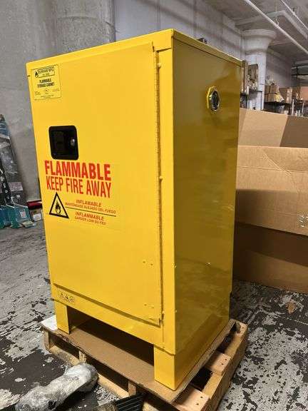 Durham Mfg. 23" x 18" x 41" 12 gal Yellow Flammable Storage Cabinet - 56YW54 - MSRP $912.55