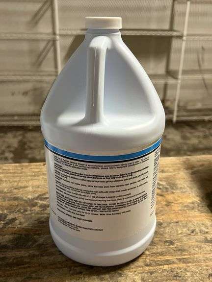 Tough Guy 1 gal Ready to Use Cleaning Vinegar PK4 - 45TW63 - MSRP $19.59