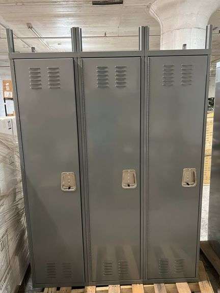 Steel 54" x 21" x 78" 3- Locker Set