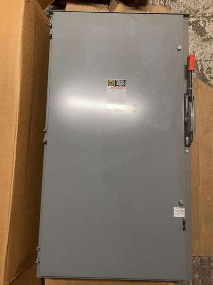 Square D 400A 600V 50/60Hz 3PH Rainproof Type 3R Enclosure Heavy-Duty Safety Switch