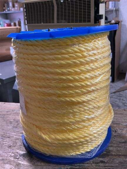 Orion Ropeworks Orion Ropeworks 1/2 in x 600 ft Yellow Twisted Polypropylene Film Rope ...