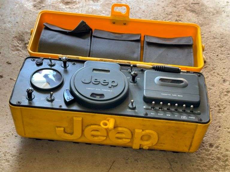 Jeep portable radio CD and cassette player • Garage Duck Soup Auctions
