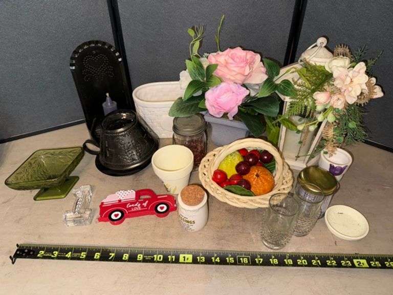 Home decor lot • Kitchen