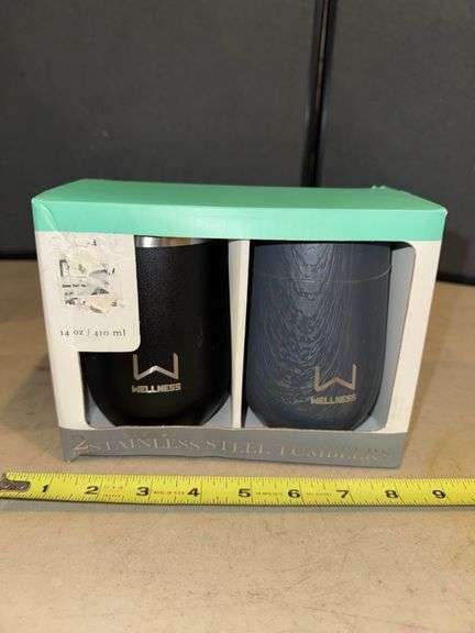 Wellness tumbler set • New in Box • Garage