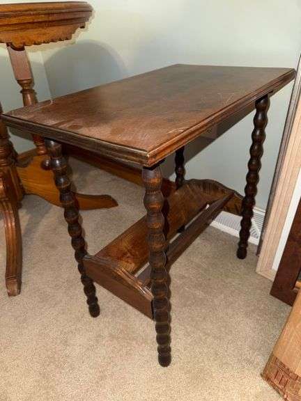 Small Table Sausage Legs • 21x12.5x22 • Upstairs