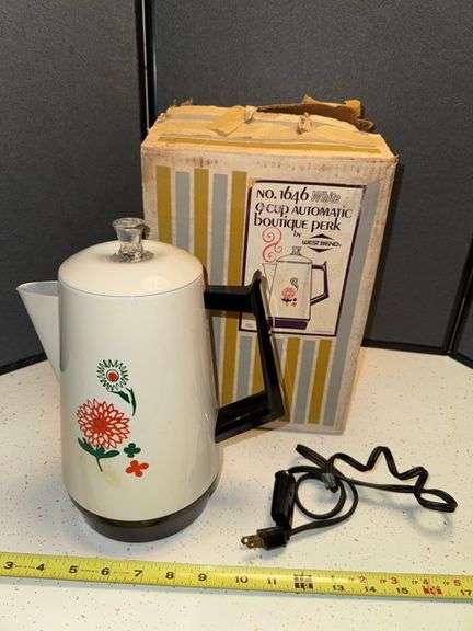 West bend 9 cup automatic boutique perk • Kitchen