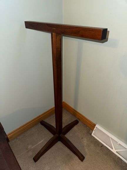 Wooden clothing stand • 37.5” • Upstairs