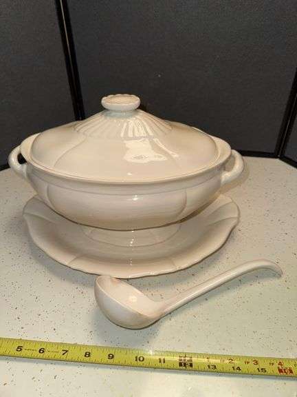 Soup tureen with ladle • Kitchen