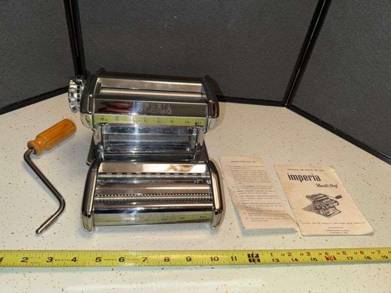 Imperia noodle chef • Kitchen