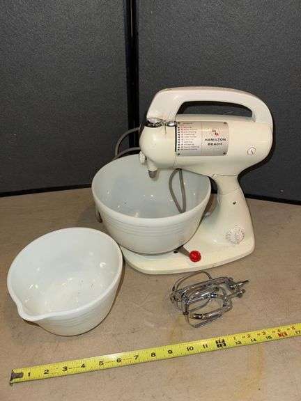 Hamilton beach mixer • Garage