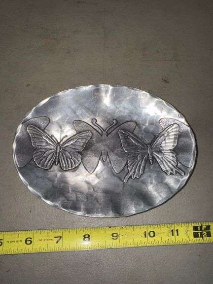 Wendell august forge plate • Garage