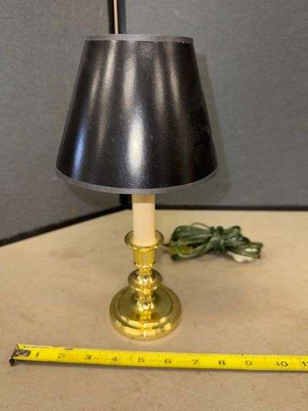 Lamp • 11” • Garage