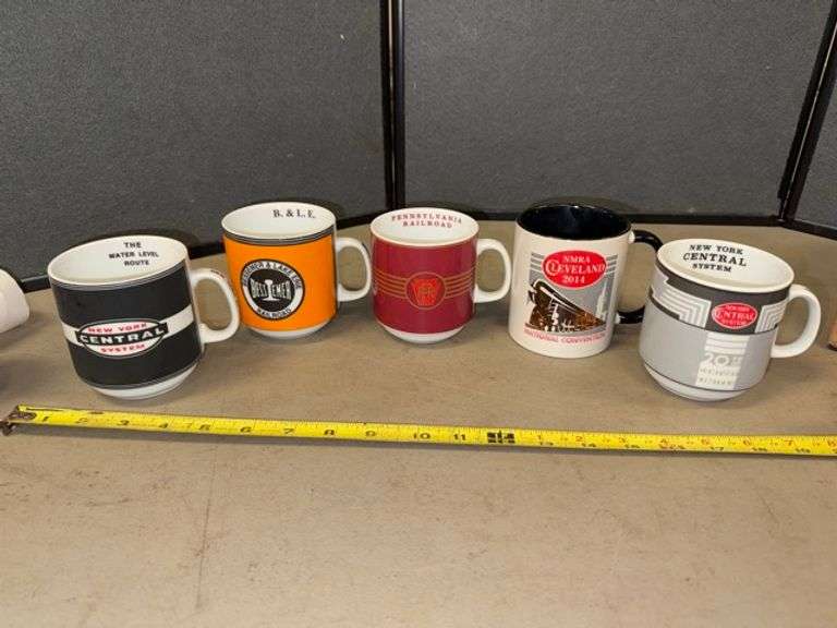 Railroad mugs • Garage