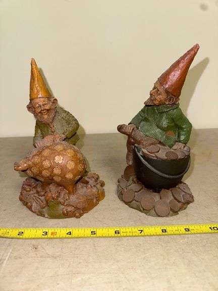 Gnome decor • Ground level basement