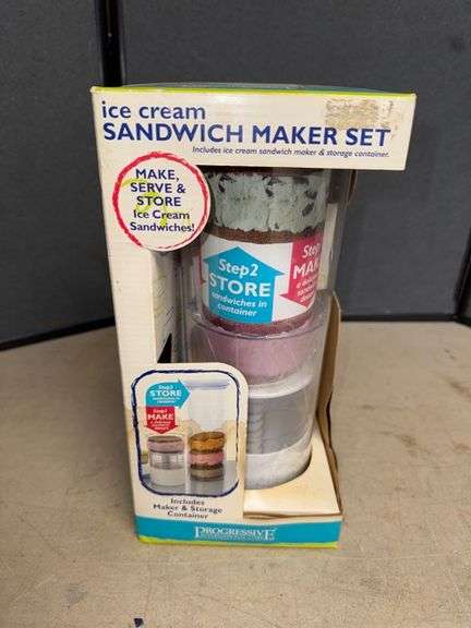 Ice cream sandwich maker set • Kitchen
