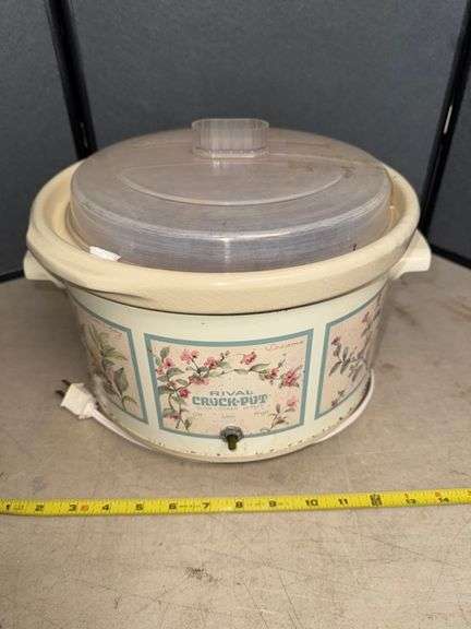 Crockpot • Kitchen