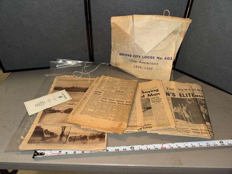 Newspapers • Vintage • Kitchen