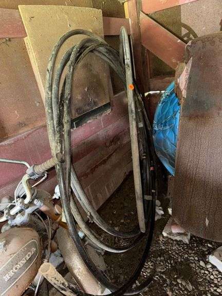 Hose pipes • Garage