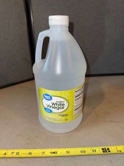 White vinegar • Basement