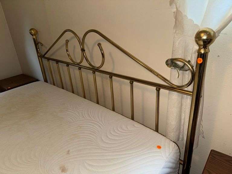 King size bed frame • Bedroom 2