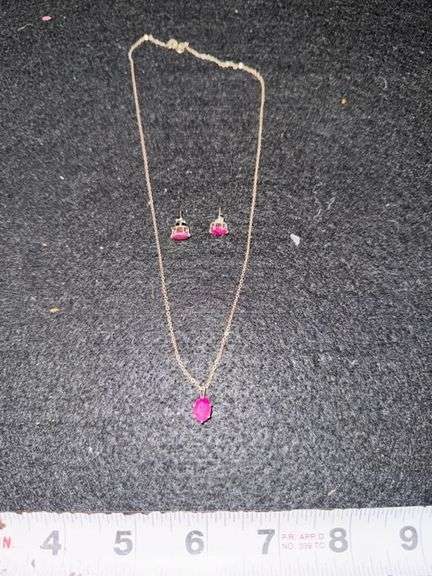 Women’s necklace and earrings set marked 925 • Bedroom 3