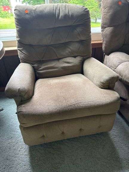 Recliner • Living room