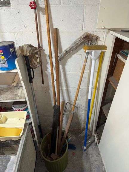 Cleaning lot • Basement