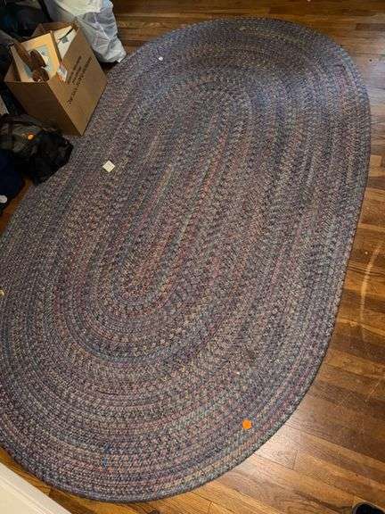 Area rug • 97x61 • Bedroom 3
