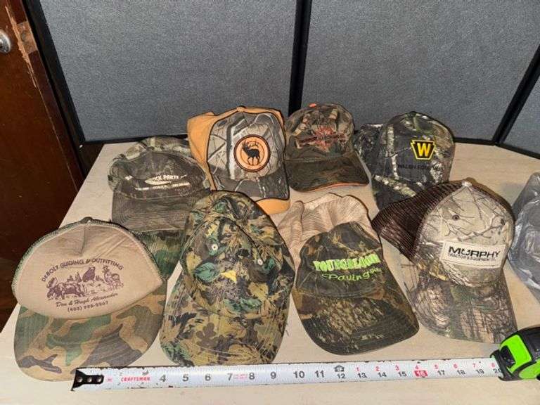 Camo hats • Bedroom 3