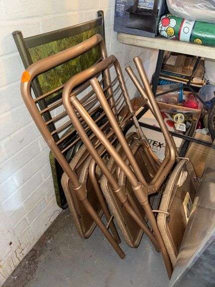 Folding metal chairs • (5) • Basement