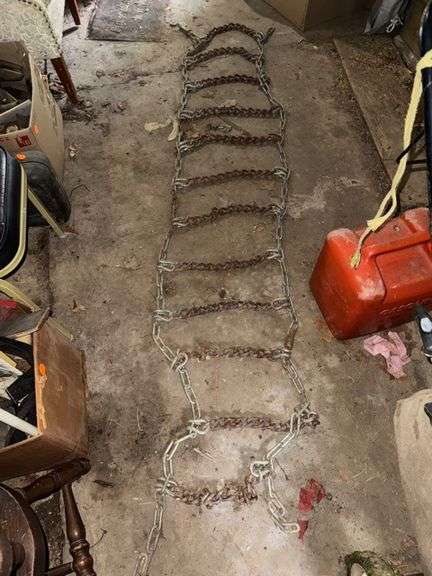 Tire chains • 94”   Believed to fit Cub tractor• Out building